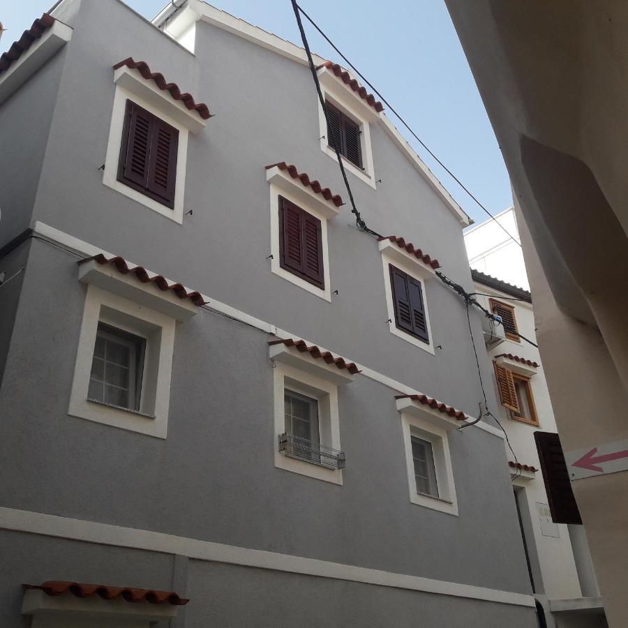Apartman Dinka Baška Exteriér fotografie