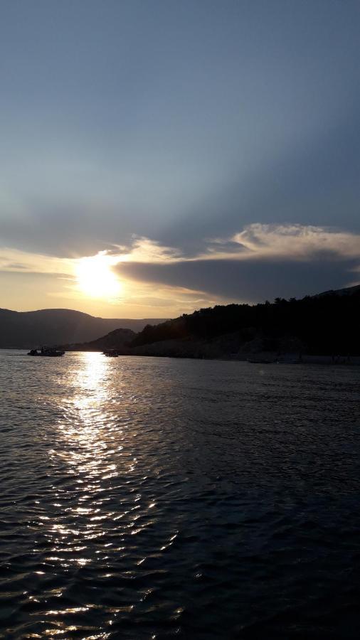 Apartman Dinka Baška Exteriér fotografie